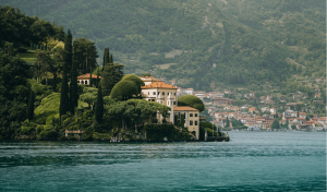 Top 5 Luxurious Stays in Lake Como